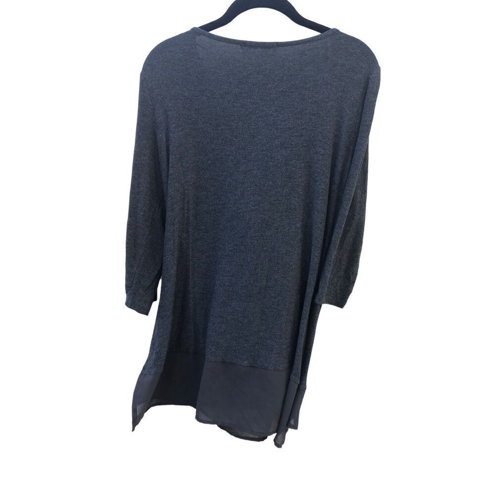 Belldini Women's Grey Long Sleeve V-cut Pullover Size Large (L)